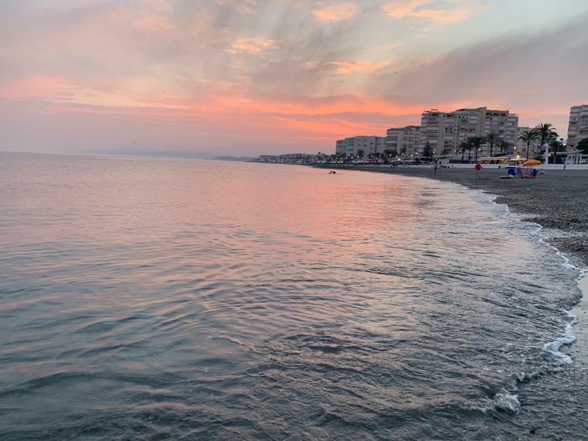 Beach Apartment El Faro Torrox Exterior foto